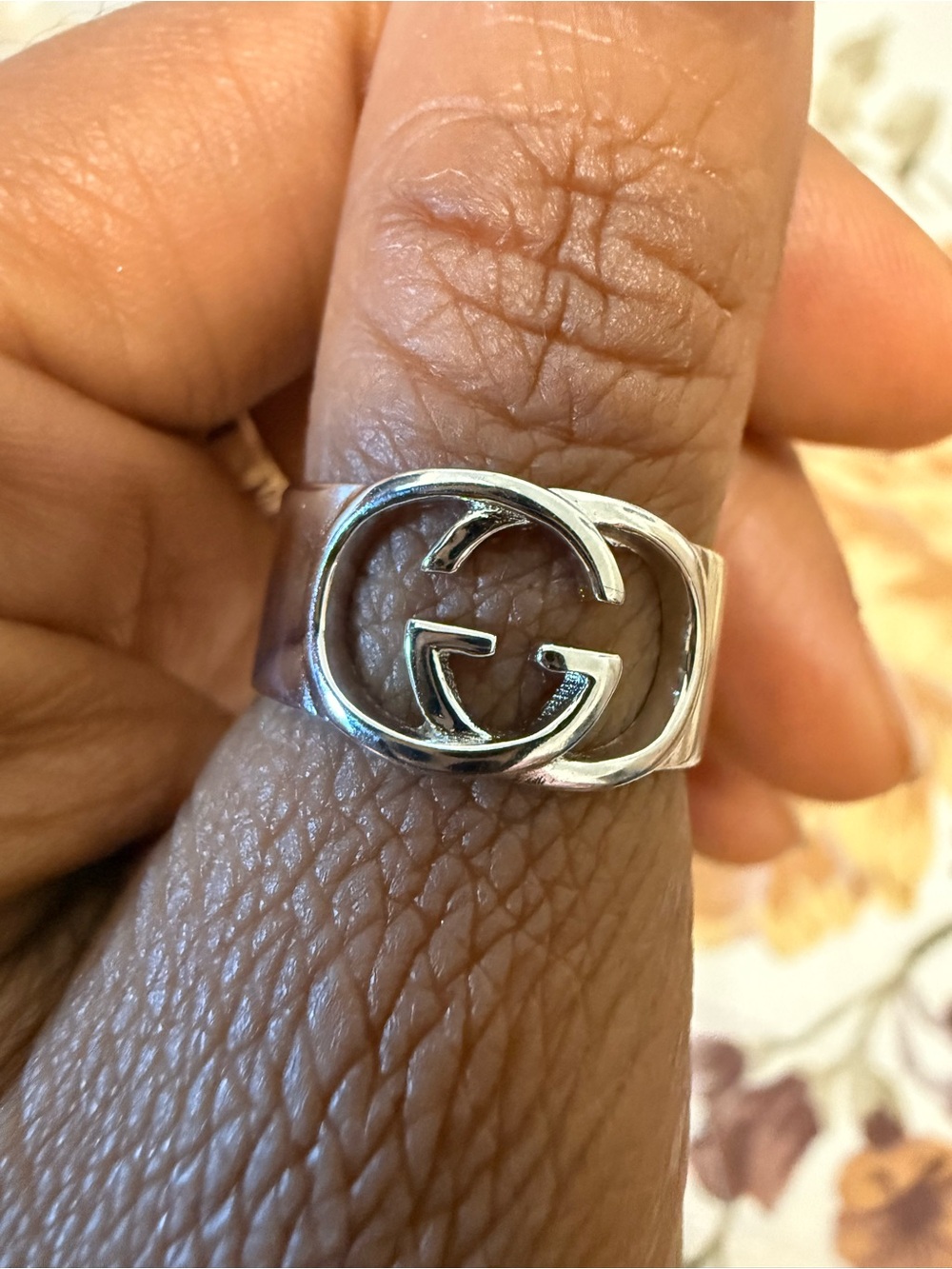 Gucci Polished Silver Interlocking G Band Ring